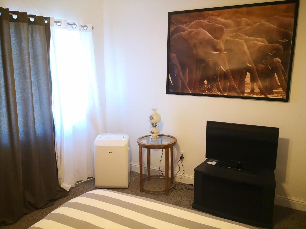 Entire Cozy Home Мадера Екстериор снимка